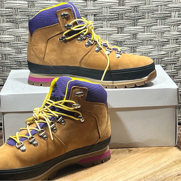 Timberland Women's Beige Euro Hiker Waterproof Boots 14 - Picture 8 of 10